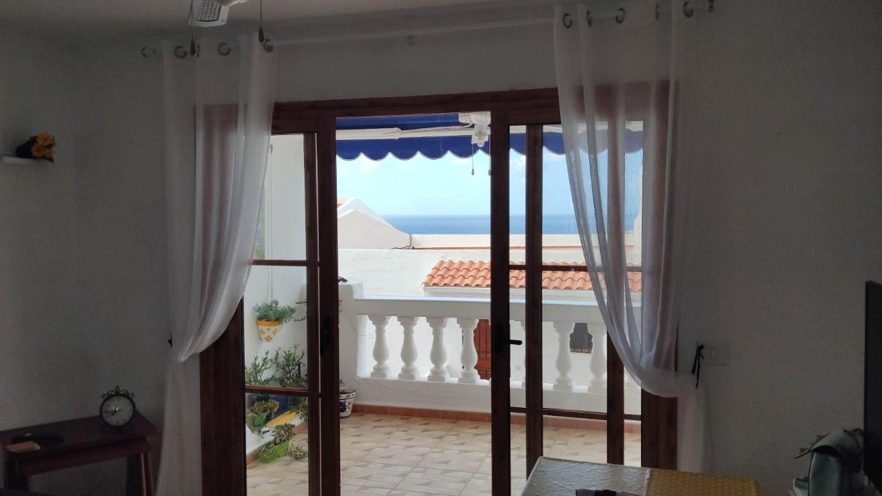 Santiago Beach, Los Cristianos Apartment With Air Conditioning Buitenkant foto